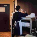Se solicita camarera de hotel con experiencia