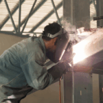 Se requiere soldador para mantenimiento de galpones y tinglados