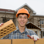 Se requiere albañiles para proyectos residenciales